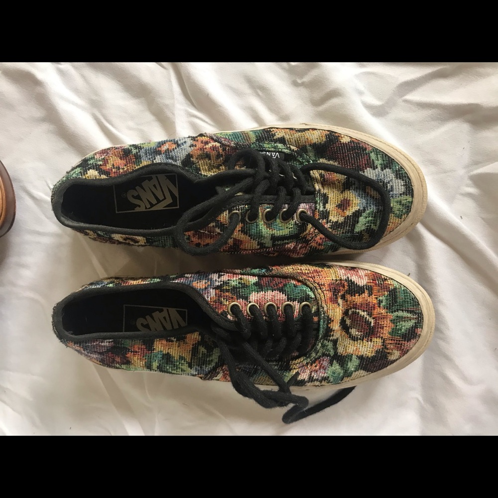 Floral Vans